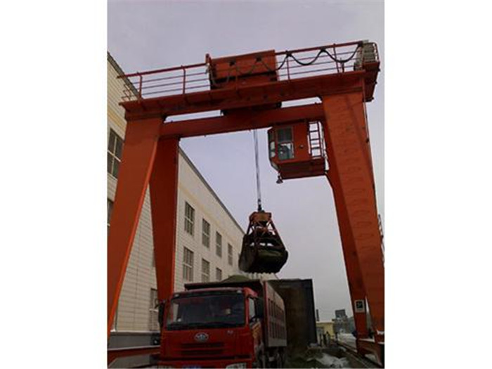 抓斗電動門式雙梁起重機