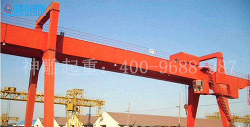 電動(dòng)門式起重機(jī)廠家